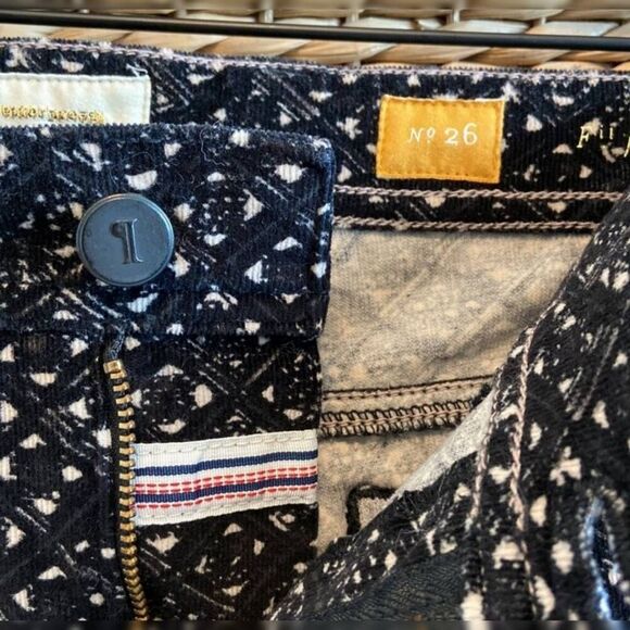 Anthropologie Pilcro Letterpress Serif Corduroy Skinny Pants Black Pattern 26 - Picture 7 of 10